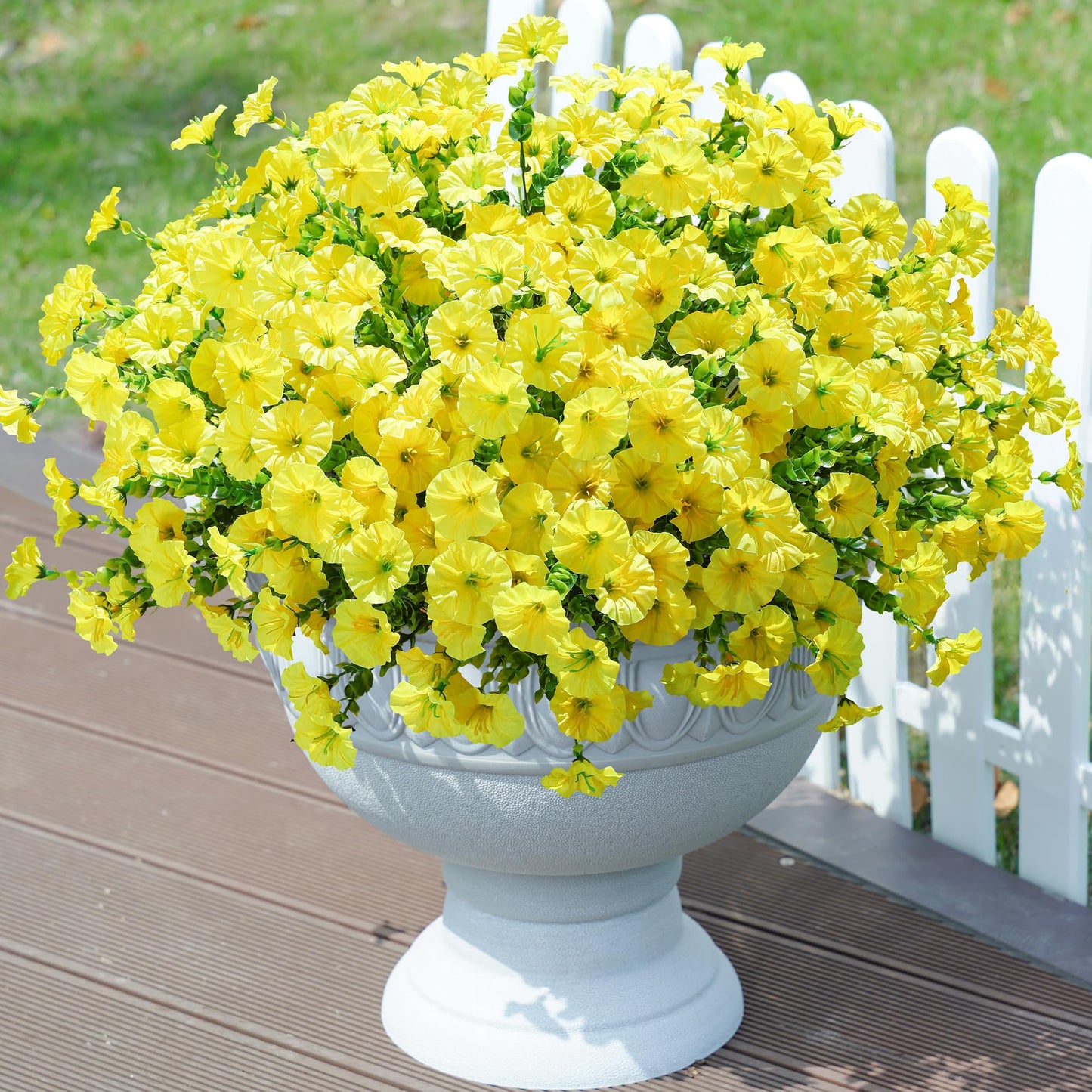 🔥UV Resistant Artificial Petunias Flowers