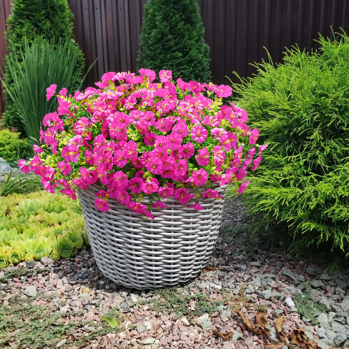 🔥UV Resistant Artificial Petunias Flowers